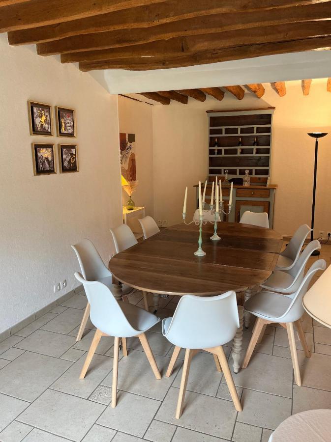 Chambres A La Maison Hermitage Aincourt Екстер'єр фото