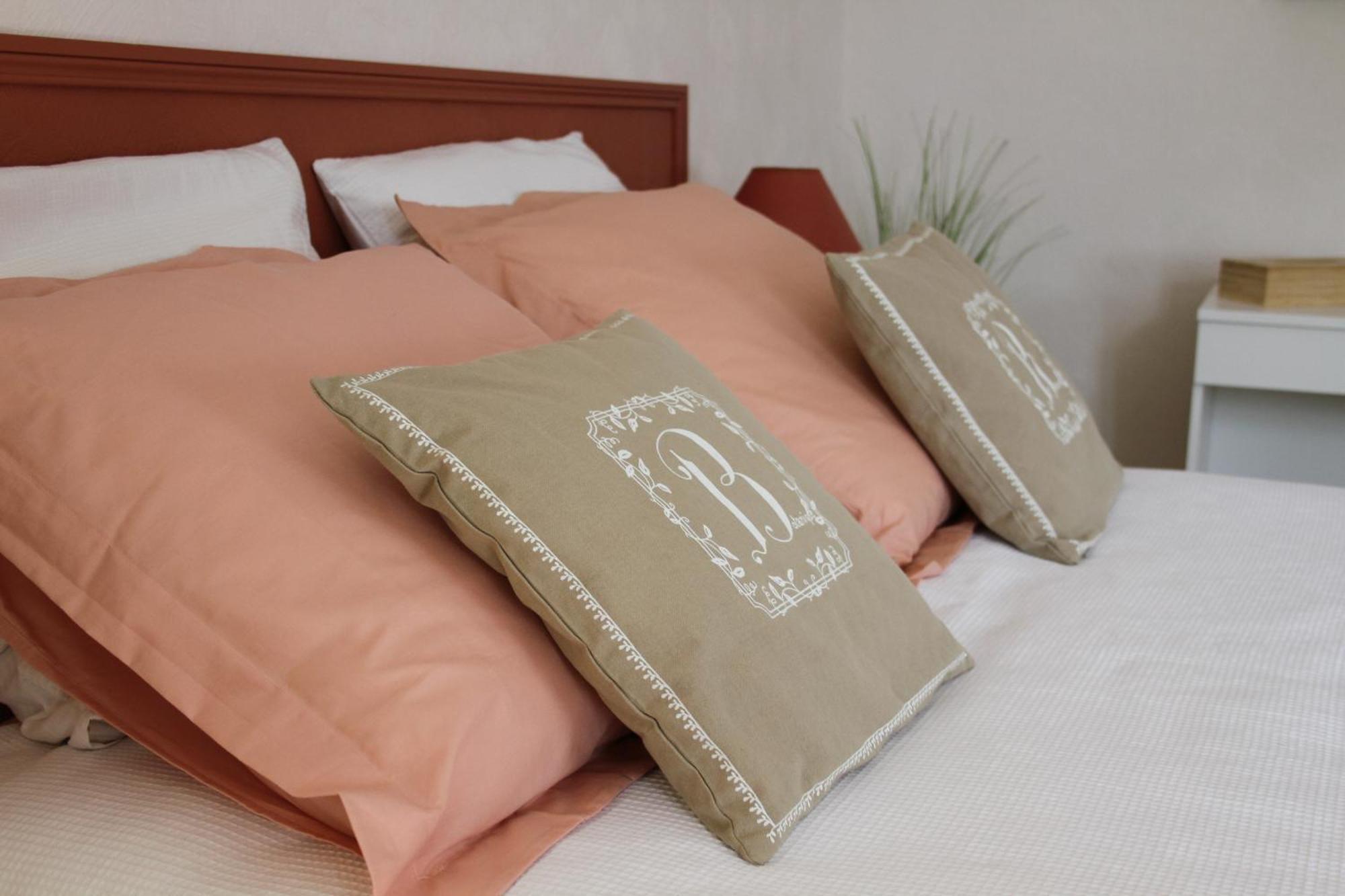 Chambres A La Maison Hermitage Aincourt Екстер'єр фото