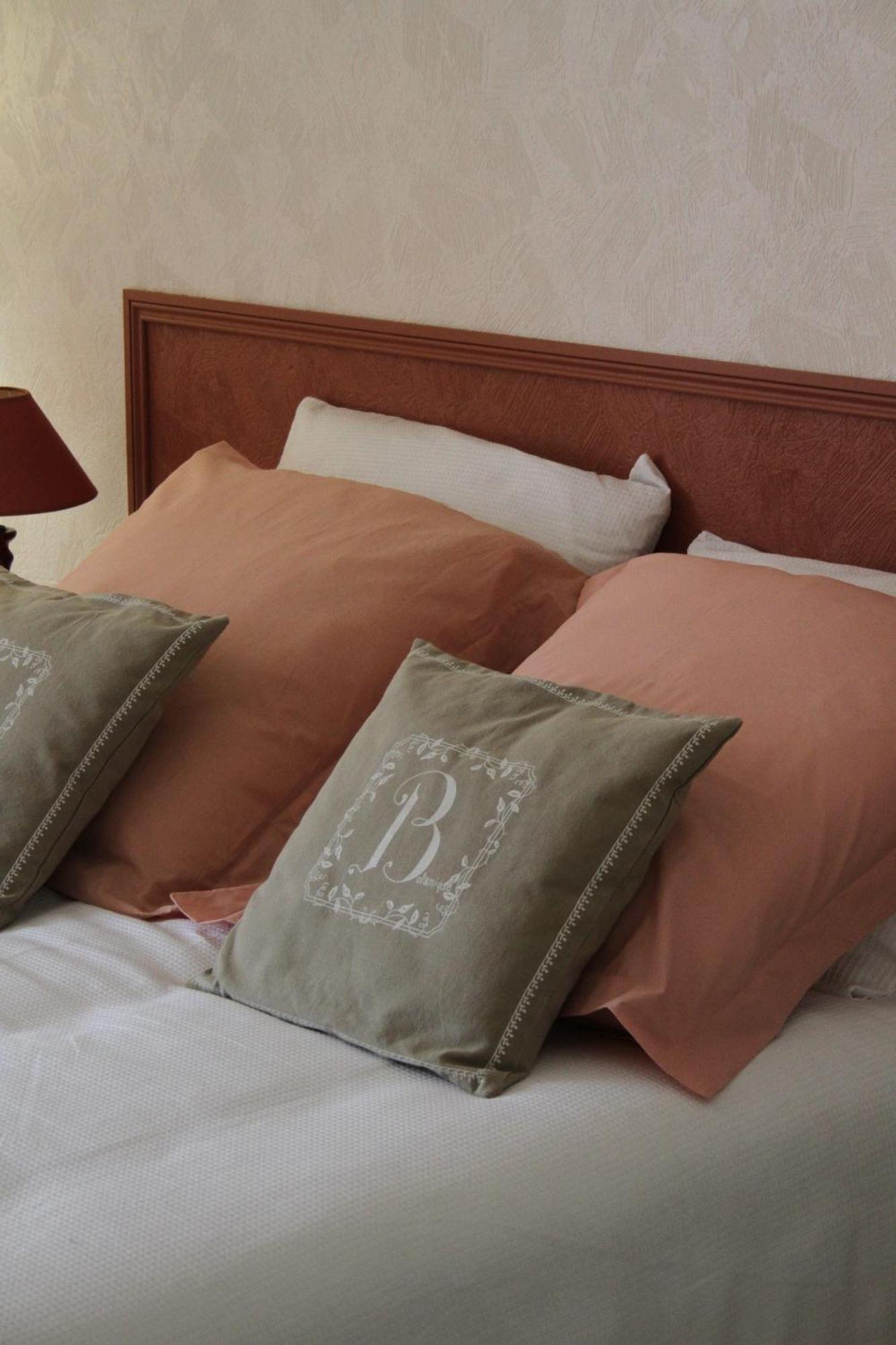 Chambres A La Maison Hermitage Aincourt Екстер'єр фото